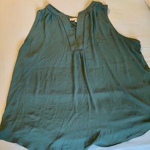 Loft Women’s Maternity Shell Top in XL *Willing to accept best offer*